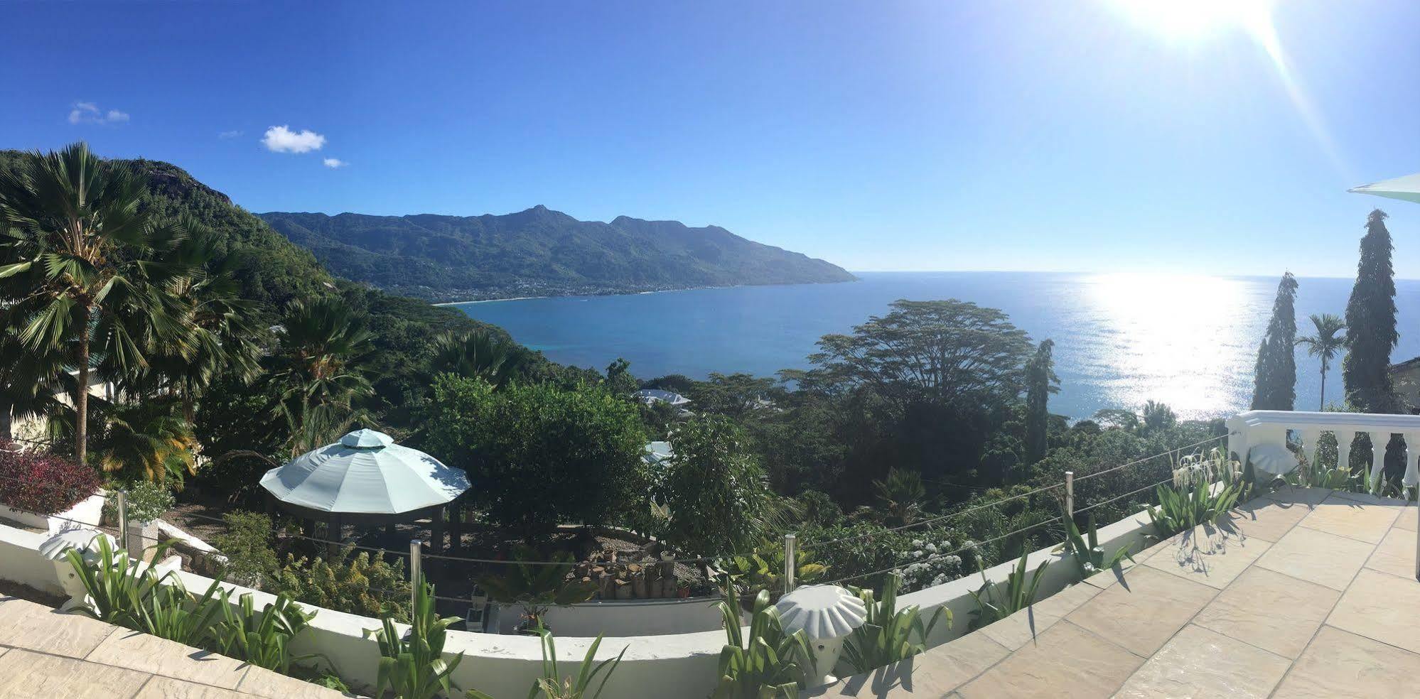 Petit Amour Villa Glacis  Exteriér fotografie